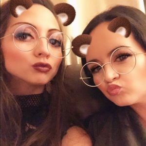 Meet your Posher, Anuhea